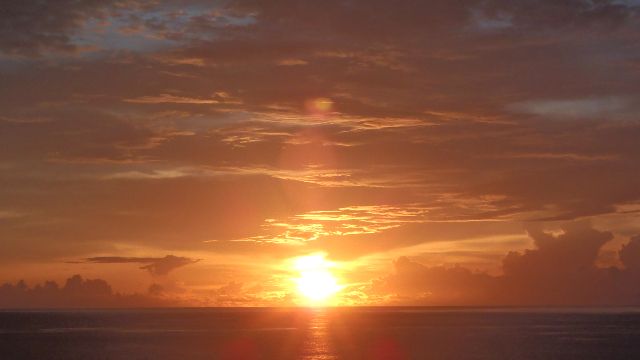 沖繩邊戶岬，一年中的第一縷陽光