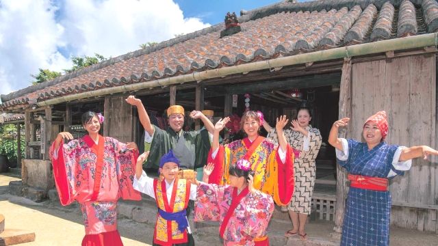 沖縄 テーマパーク 「琉球村」
