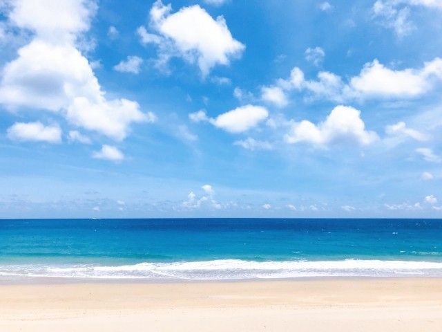 Reasons why traveling to Okinawa in April is recommended Okinawa spring sea image