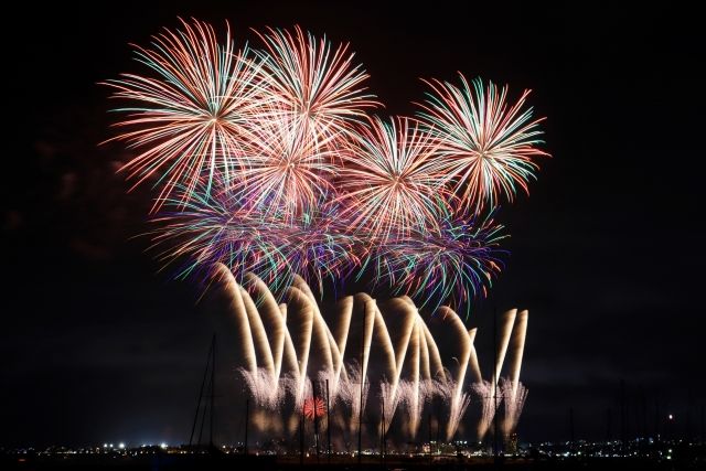沖縄の琉球海炎祭