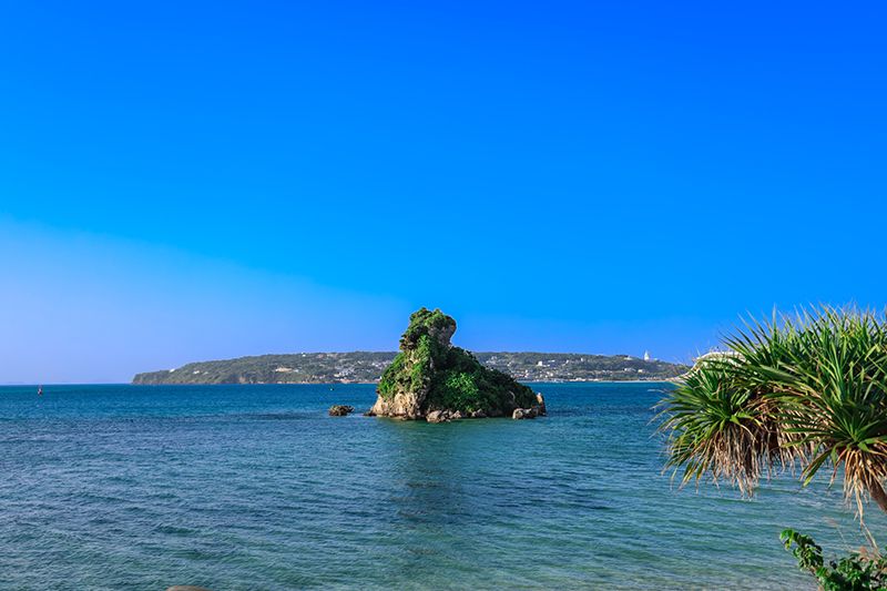 古宇利大橋南詰展望所│行き方・地図と写真・レビュー&付近の観光アクティビティを紹介！