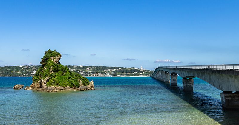 古宇利大橋南詰展望所│行き方・地図と写真・レビュー&付近の観光アクティビティを紹介！