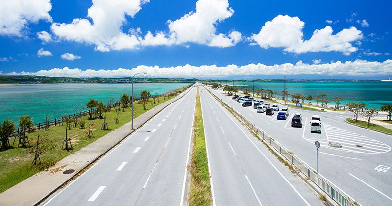 沖縄うるま市・海中道路の見どころ&場所と行き方