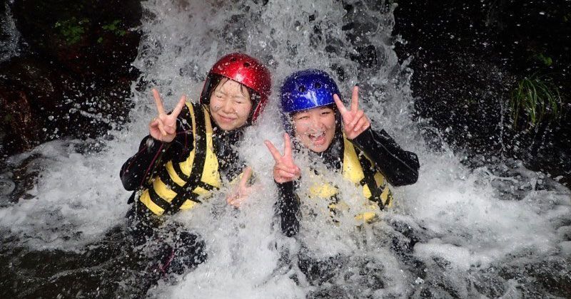 How about playing in the river in Okutama? Activities, leisure, and experiences that can be enjoyed by children and adults alike!