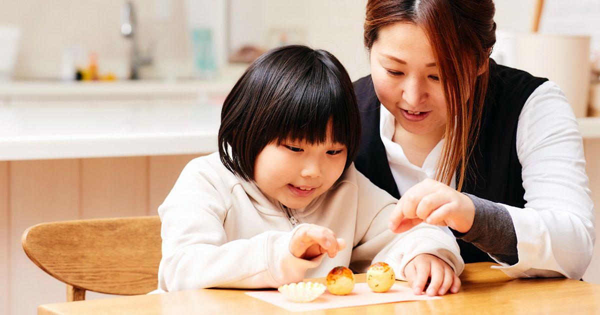 大阪觀光 適合帶孩子一起旅行的推薦景點 不尋常的手工體驗 適合嬰幼兒和小學生 章魚燒 食品樣品製作 鑰匙扣 磁鐵 設計口袋 大阪總店