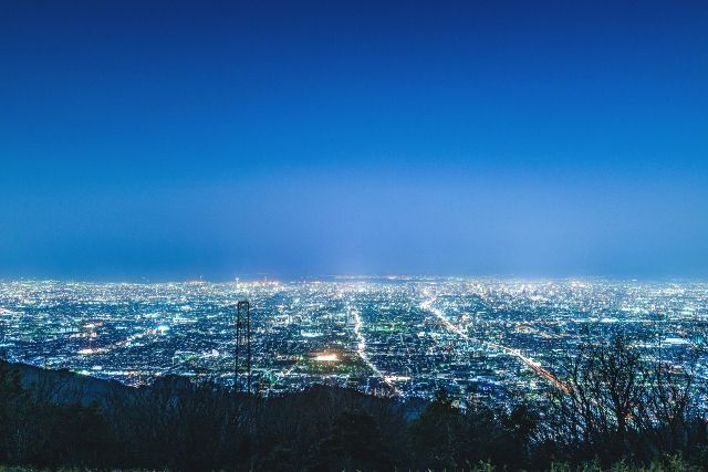 Osaka's recommended night view spot: Mount Ikoma