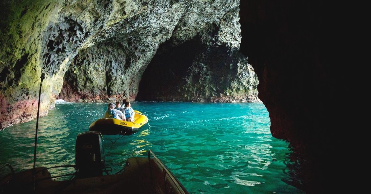 Otaru Blue Cave |. แนะนำราคาล่องเรือและเวลาแนะนำ!