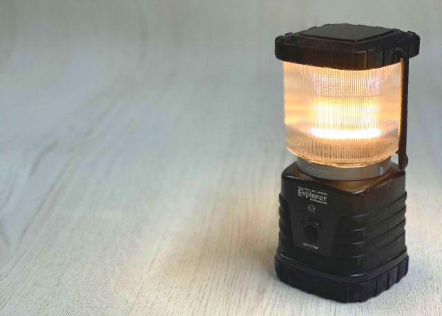 LED lantern that can also be used as a disaster prevention item