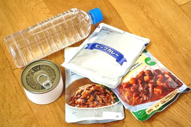 Disaster prevention goods emergency food image