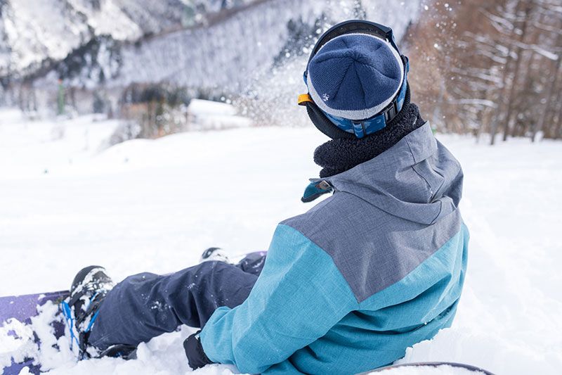 雪遊びの服装リスト！おすすめウェア・持ち物を子供から大人まで年代