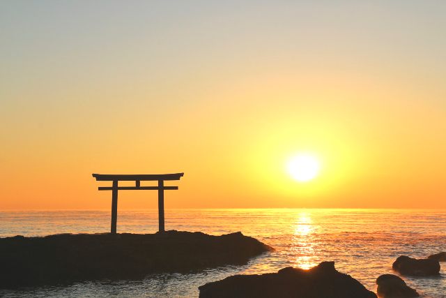 関東 癒しスポット 心が癒される場所 大洗磯前神社(茨城) 日の出