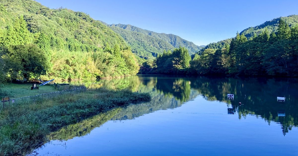 志摩湖皮划艇完全指南 | 价格、当日预订、着装要求以及与奥岛湖的区别