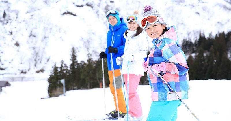 What are the prices and age ranges for beginner ski and snowboard lessons? A thorough introduction to popular rankings and recommended plans! Image