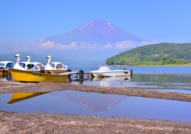 Fuji in summer seen from the shores of Lake Yamanaka in Yamanashi Prefecture