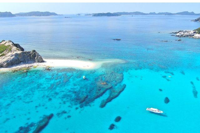 Tokashiki Island snorkeling tour organized by Marine Club Kanaloa