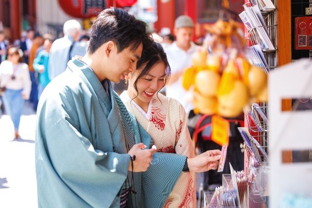 Kimono Rental VASARA in Asakusa, Tokyo