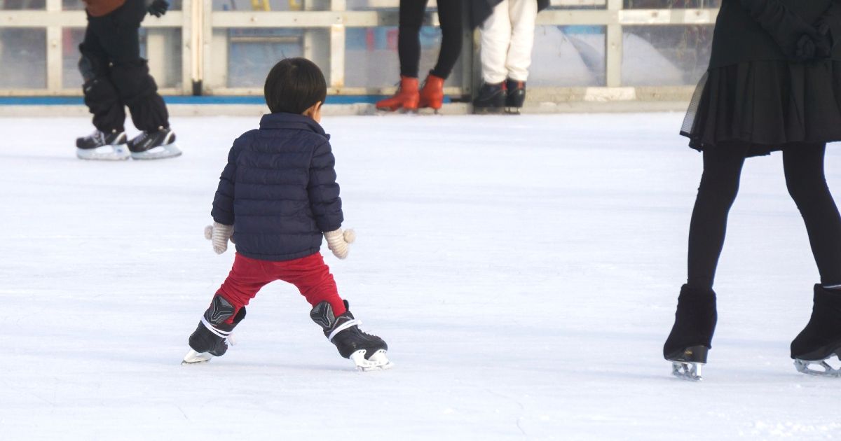 Tokyo skating rinks: Year-round, permanent and limited-time facilities [indoor and outdoor] images