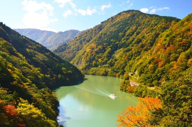 Shogawa Gorge in Toyama/Tonami City