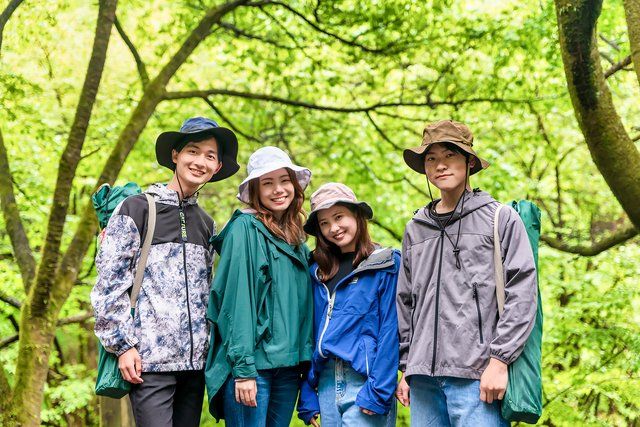 Clothes store for trekking