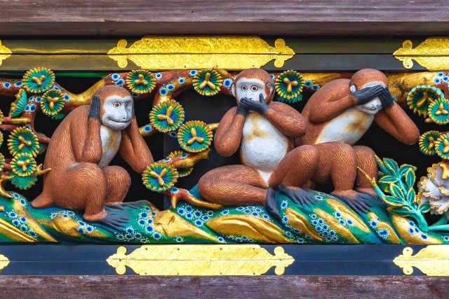 Nikko Toshogu Shrine, Nikko, Tochigi Prefecture Three Wise Monkeys "See no evil, hear no evil, speak no evil"