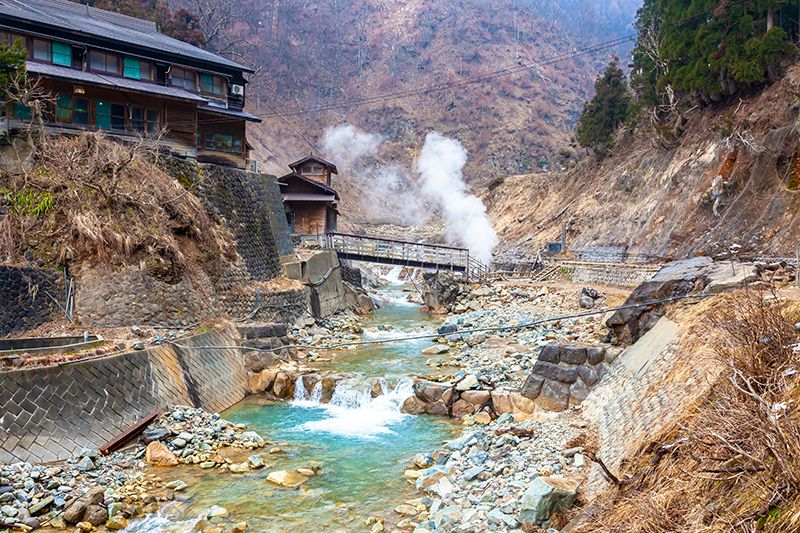 Yudanaka Onsen Sightseeing Recommended Spots Jigokudani Monkey Park Yokoyu River Valley Steam
