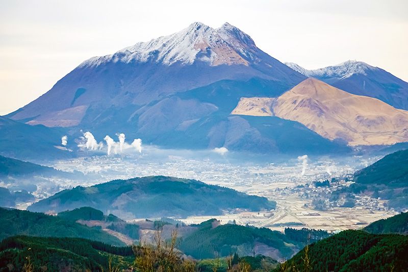 เส้นทางจำลองการเที่ยวชม Yufuin ภูเขา Yufu ภูมิทัศน์เมืองหมอกยามเช้า Steam