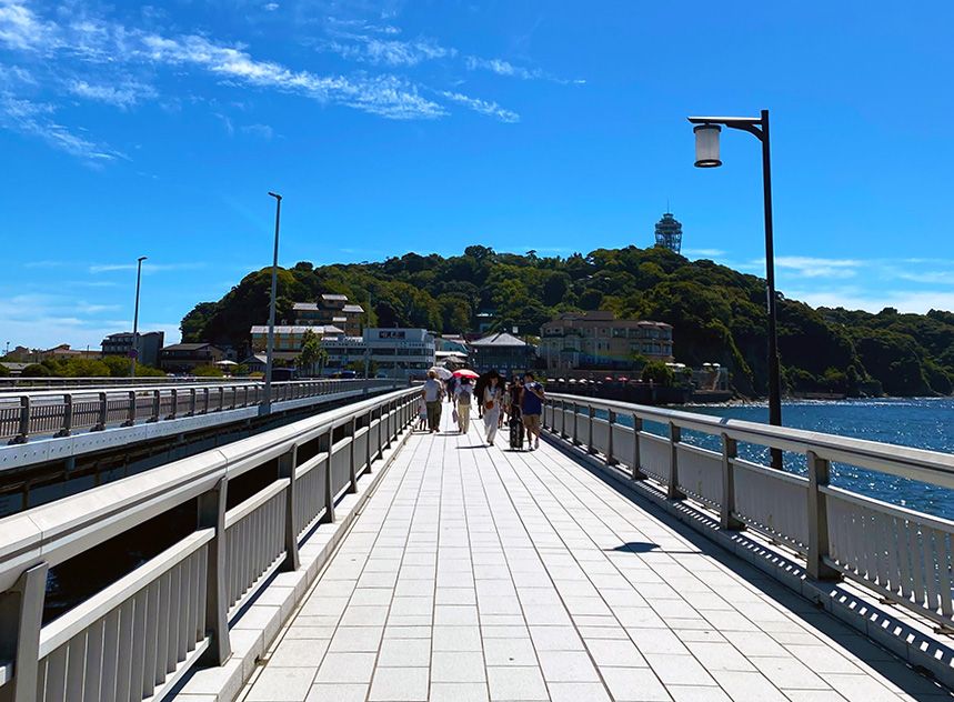 Zushi, Kamakura, Enoshima Driving Model Course Popular Spots & Activities Girls' Trip MOBILA To Enoshima